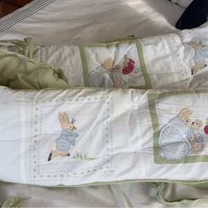 Peter Rabbit Baby Bedding Set - Green and White (bumper and pillow)